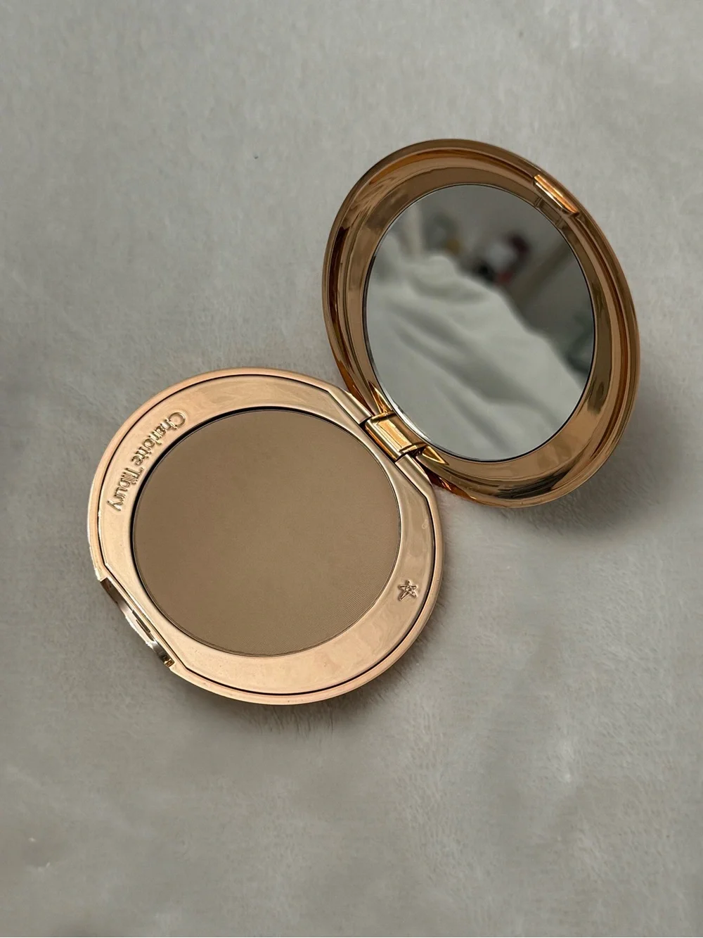 Charlotte Tilbury Airbrush Flawless Finish Setting Powder - Fair